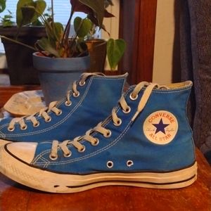 Converse Chuck Taylor All Star canvas high tops